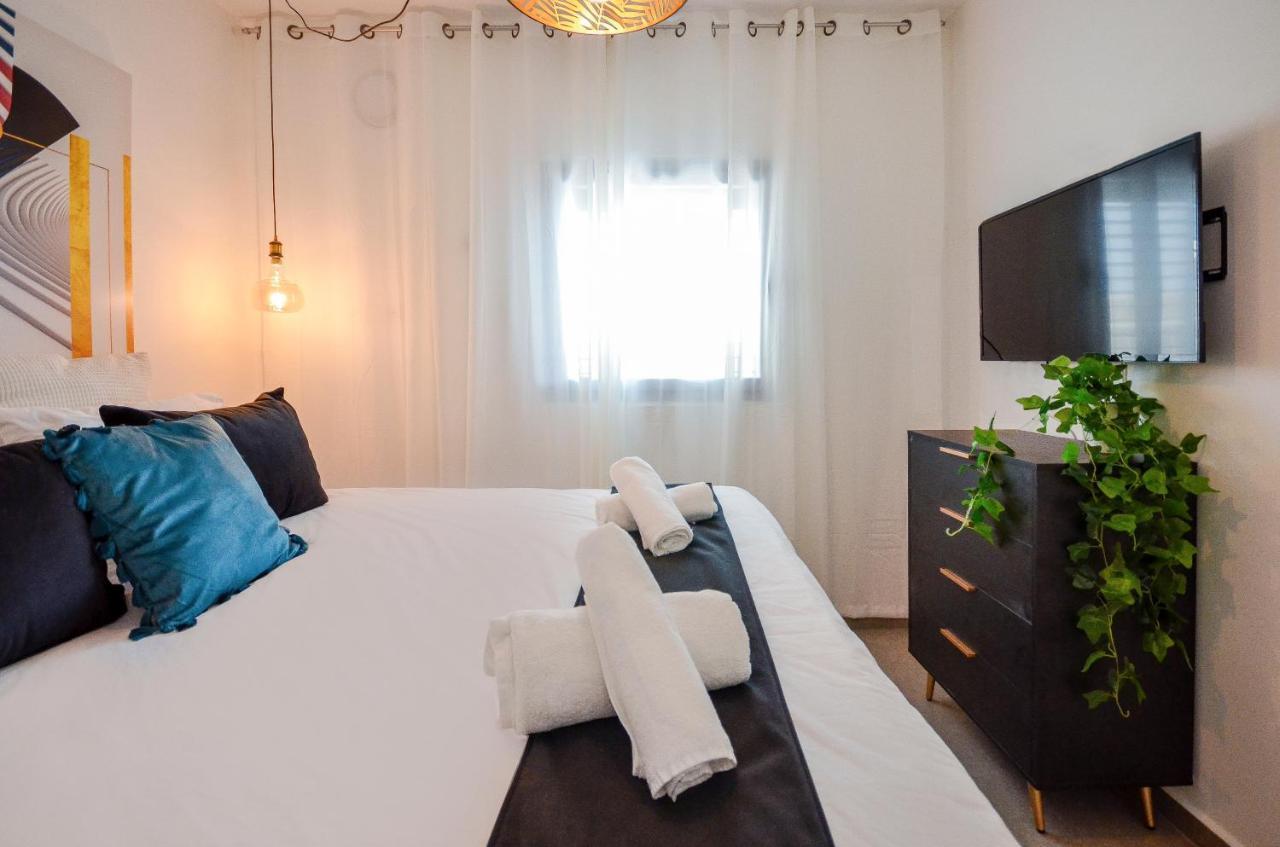 Yalarent Morning Star-garden- Families Only * Eilat