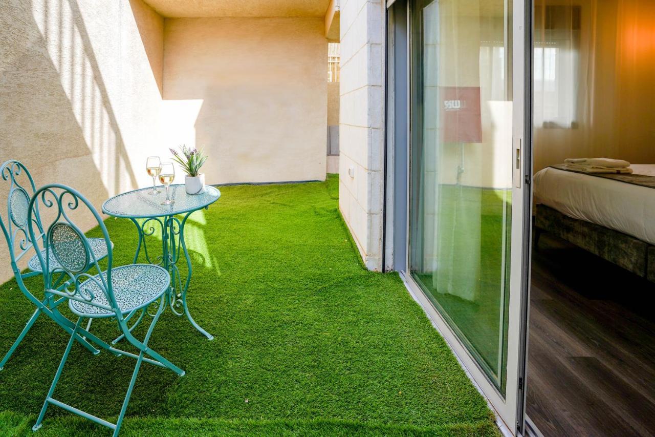 Yalarent Morning Star-garden- Families Only Apartment
